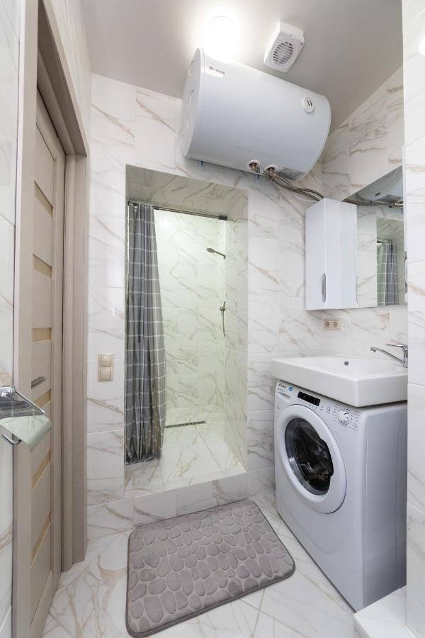 Apartments Riviera,20 минут от центра Киев Екстериор снимка