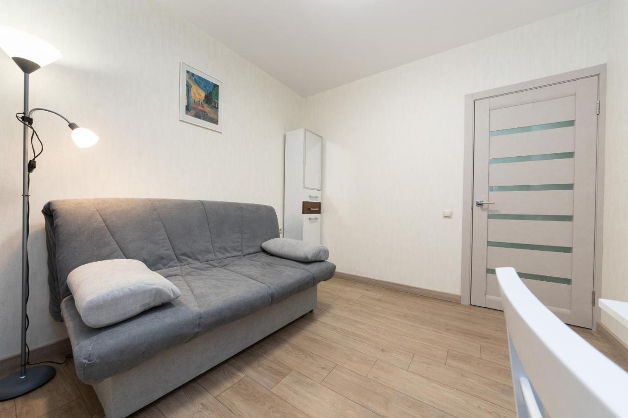 Apartments Riviera,20 минут от центра Киев Екстериор снимка